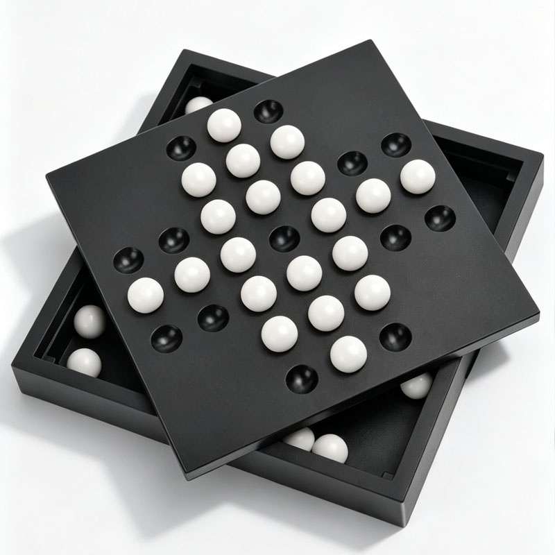 Strategy Board Game - Europäisches Klassisches Einzel-Schach-Peg-Solitär Lernspiel Strategisches Brettspiel