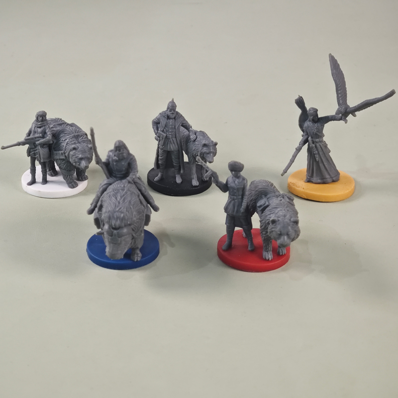 Board Game Risk - Kriegsspiel-Schachfiguren: Helden-Partner Tiger, Bär, Löwe, Wolf,