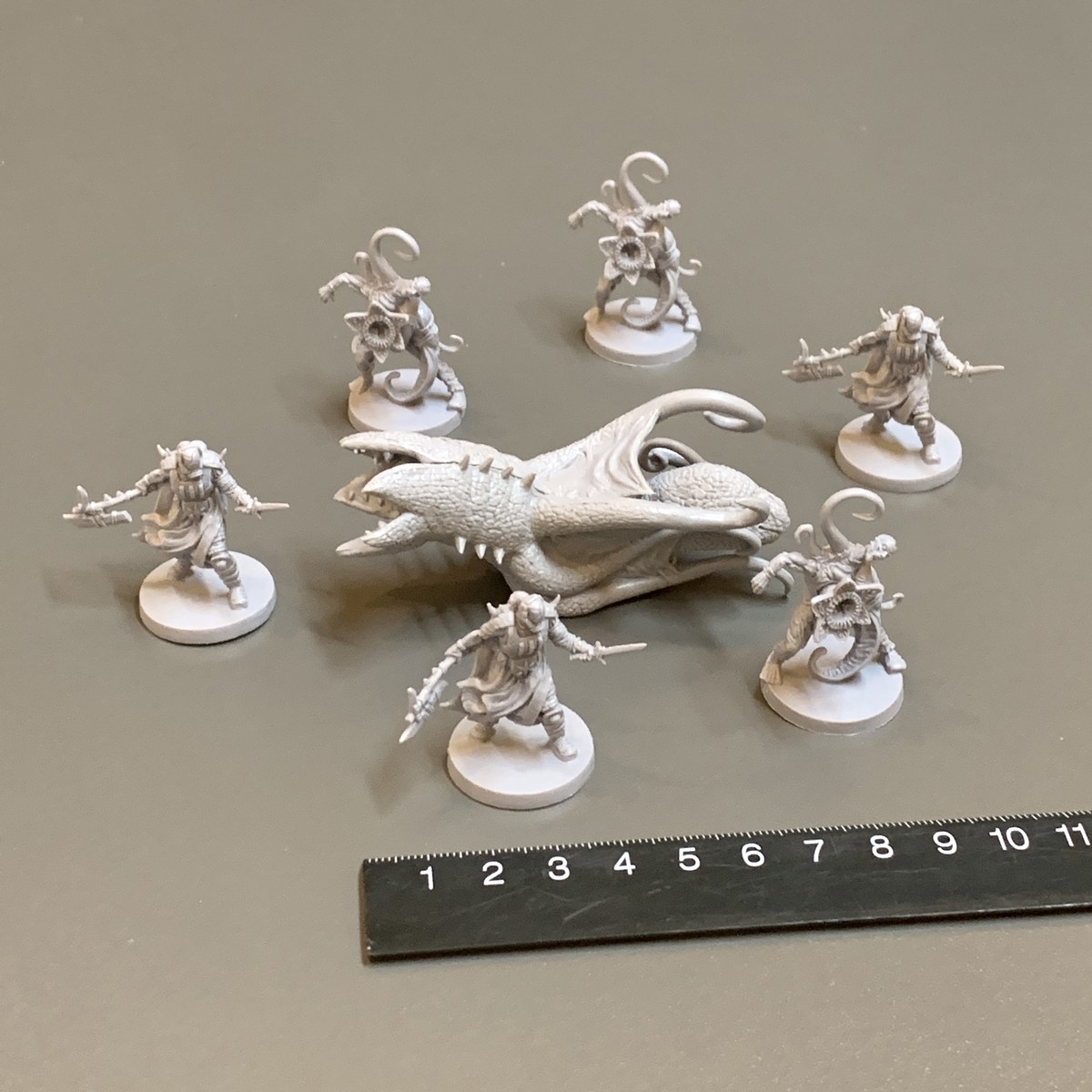 Los 6 Alpha Worm SciFi Miniatu – Board Game Horror Movie Bewertung und Preis